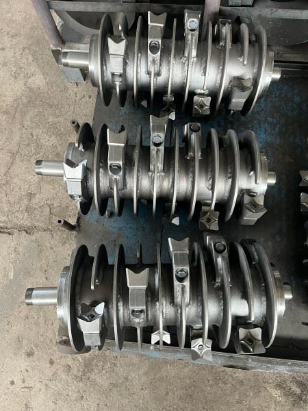 Main Shaft Of The Earth-turning Crusher price Main Shaft Of The Earth-turning Crusher price